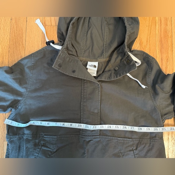 North Face Shipler Anorak - Picture 4 of 4